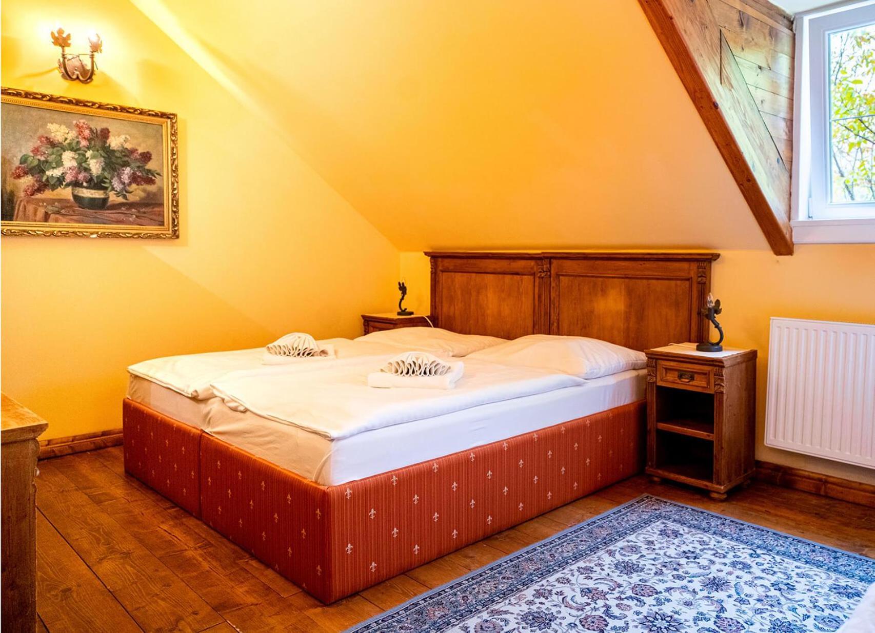 Penzion Cosmopolitan I. Banska Stiavnica Ngoại thất bức ảnh