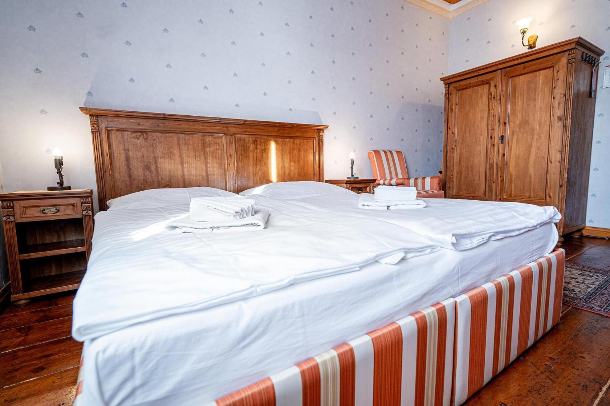 Penzion Cosmopolitan I. Banska Stiavnica Ngoại thất bức ảnh