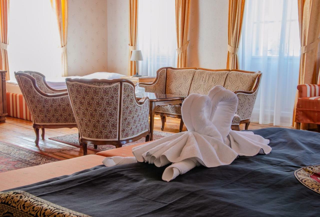 Penzion Cosmopolitan I. Banska Stiavnica Ngoại thất bức ảnh